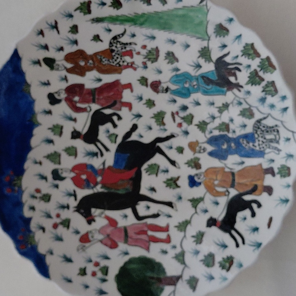 Turkish Decorative Wall Plate with Hunting Scene, made In Kutahya Turkey - Picture 5 of 10